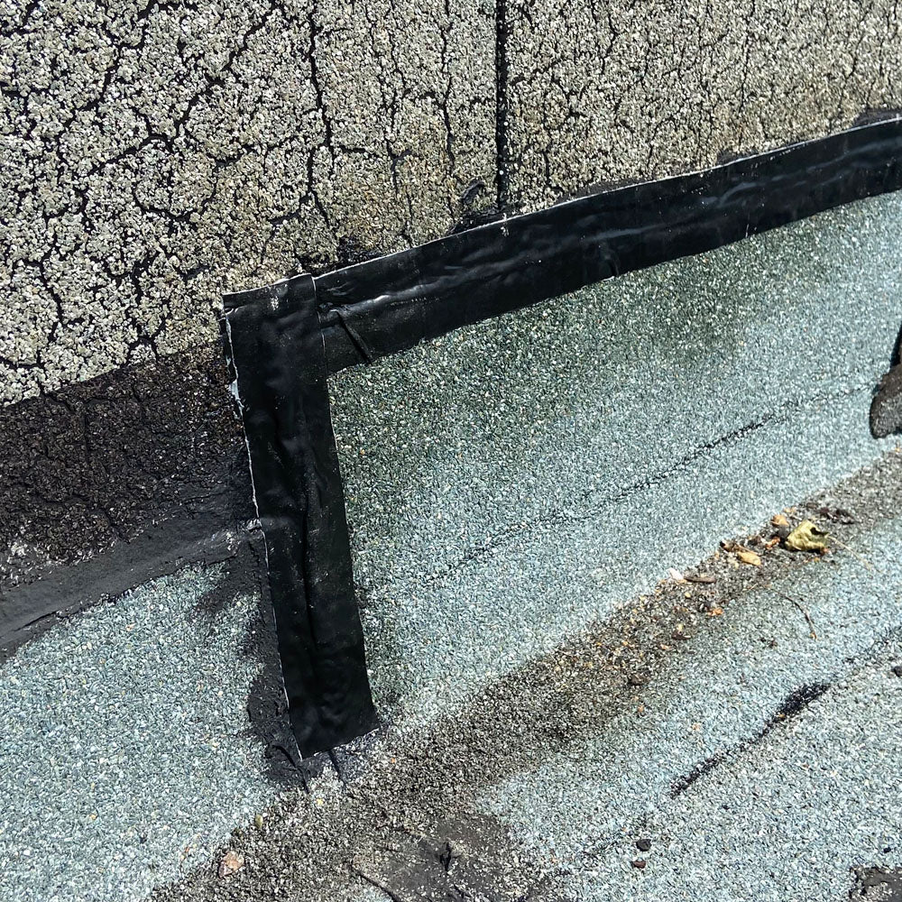 Wie repariere ich ein undichtes Bitumendach? - so gehts